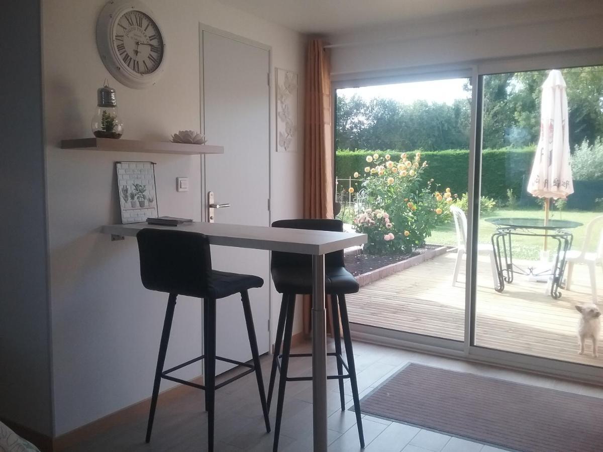 Ferienwohnung Chez Claudine Favières Exterior foto